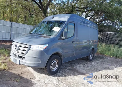 2019 Mercedes-Benz Sprinter 2500 Standard Roof V6 из США, поврежденный, VIN WD4PF0CD7KP033542